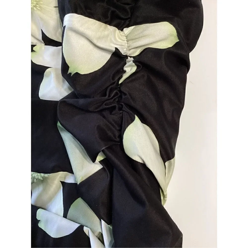 New. Lauren Ralph Lauren floral swimsuit. Size 8 Retails $165